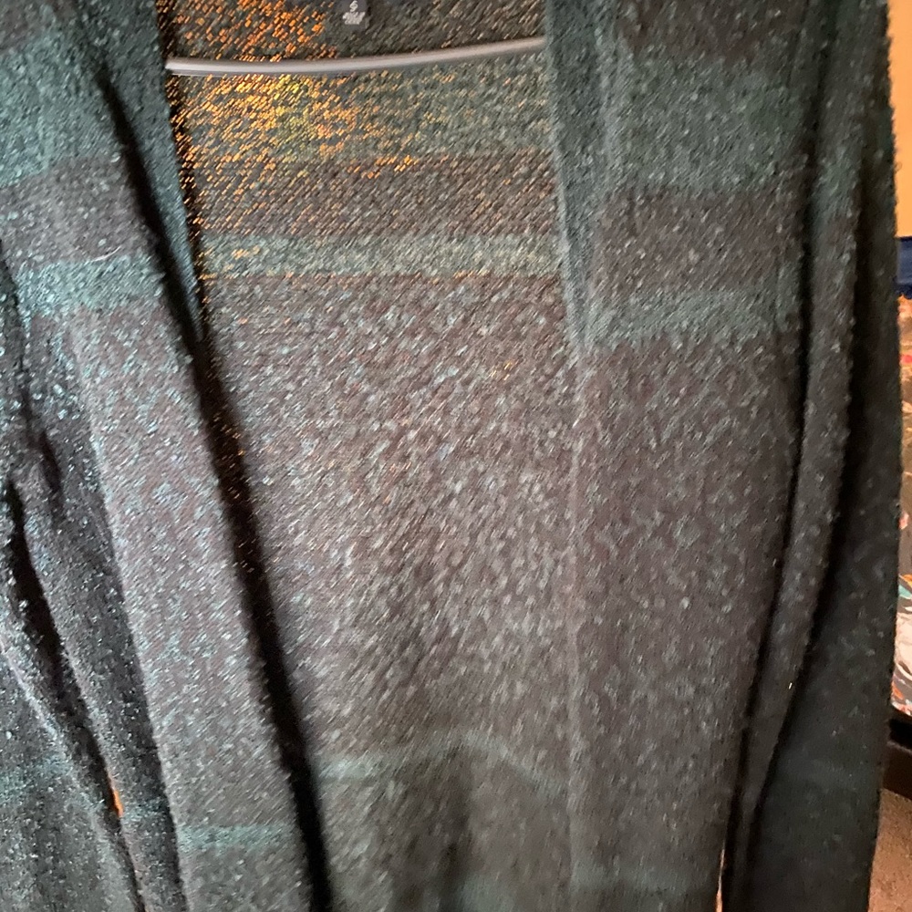 Sweater - Picture 2 of 2